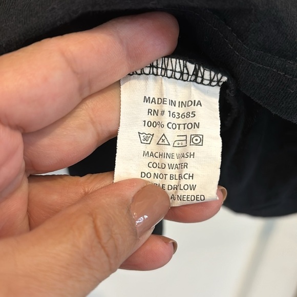 Headgear Classics Rare The Count $ Dracula Black 2XL Tshirt Nostalgia Co.​​​​​ - Picture 4 of 5